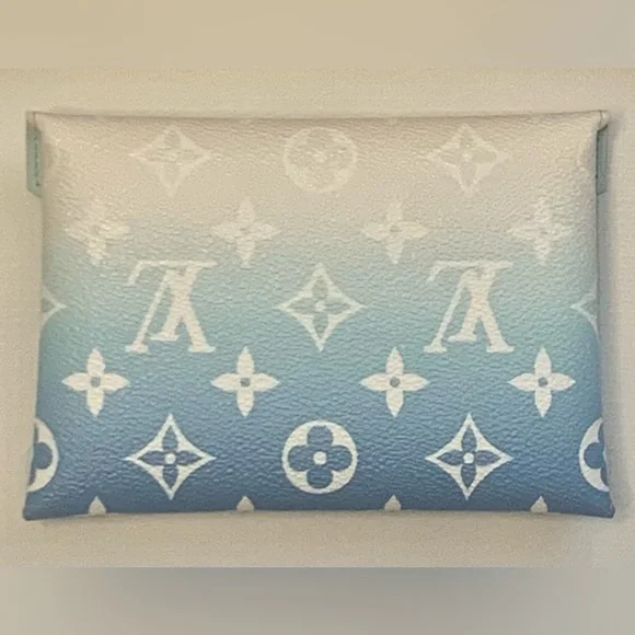 Louis Vuitton “By the Pool” MEDIUM blue Kirigami pouch. Genuine Made in France - Picture 3 of 8